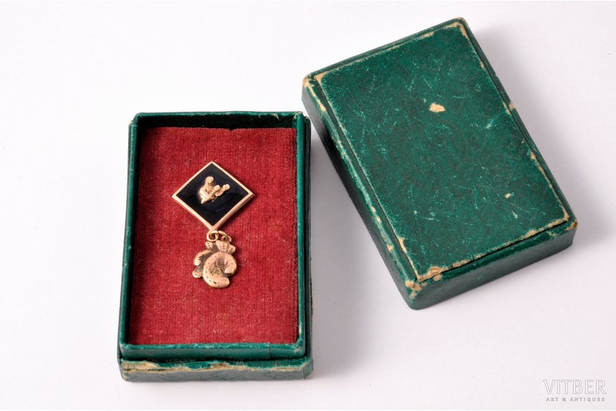 badge, boxing (work is executed by order), gold, 20-30ies of 20th cent., 35.6 x 20.3 mm, 3.70 g