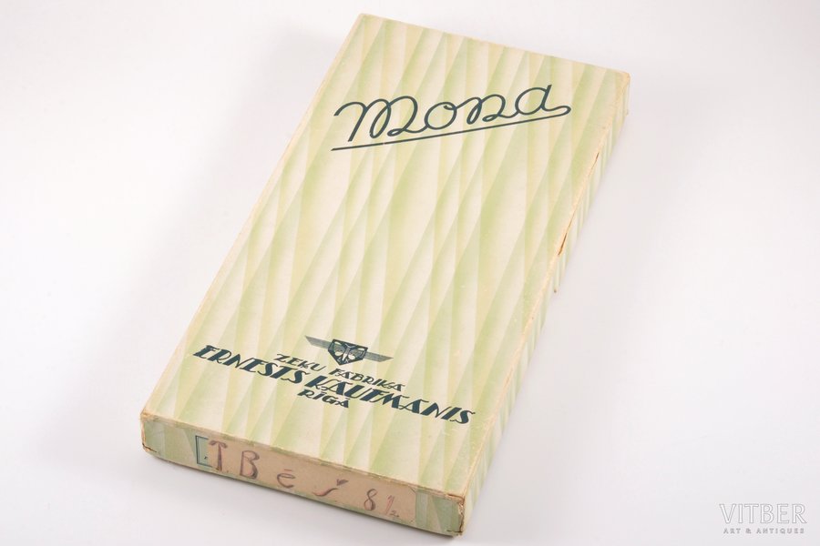 box, stocking factory "Mona", Ernest Kaufman, Riga, cardboard, Latvia, the 20-30ties of 20th cent., 33 x 16.5 x 3.4 cm, weight 143.55 g