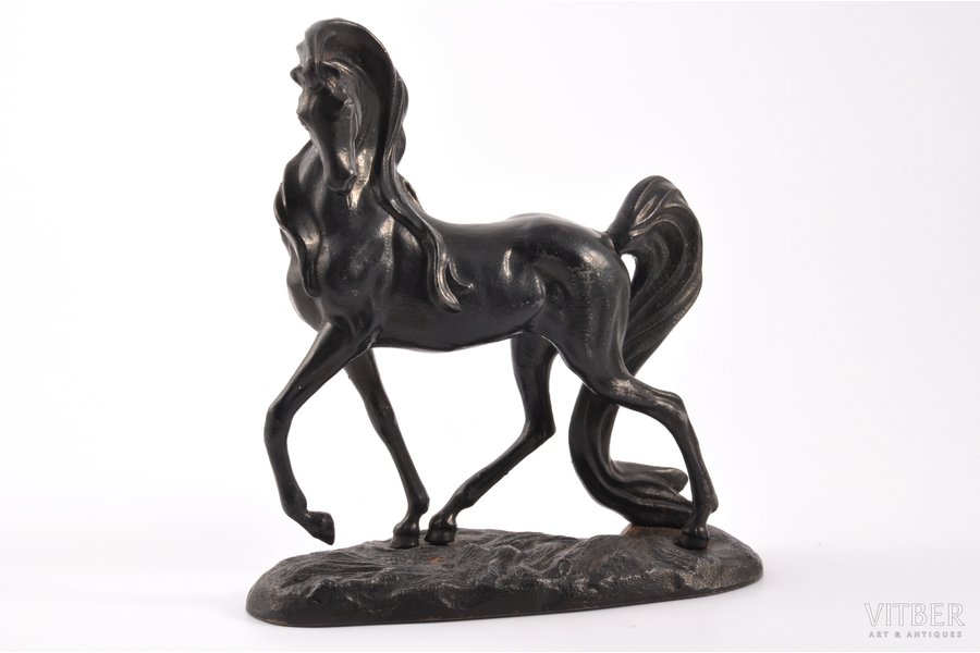 статуэтка, "Лошадь", чугун, 16.5 x 15.3 x 5.6 см, вес 998.90 г., СССР, Касли, 1989 г.