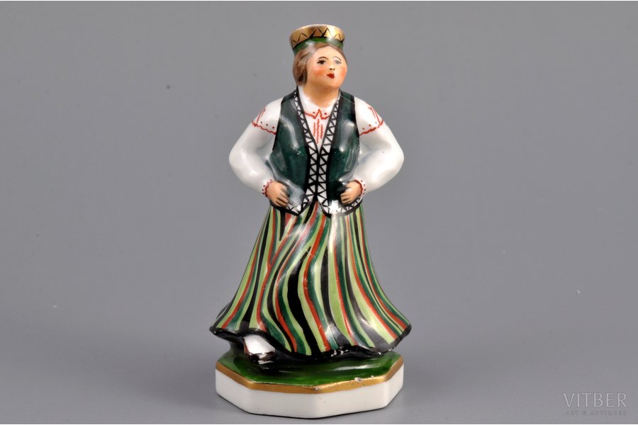 figurine, a Girl in traditional costume, porcelain, Riga (Latvia), sculpture's work, M.S. Kuznetsov manufactory, handpainted by Olga Kateneva-Neimane, 1934-1936, 9.7 cm, first grade