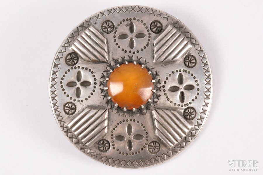 a brooch, sakta, silver, 830 standard, 23.85 g., the item's dimensions Ø 5.8 cm, amber, the 20-30ties of 20th cent., Latvia