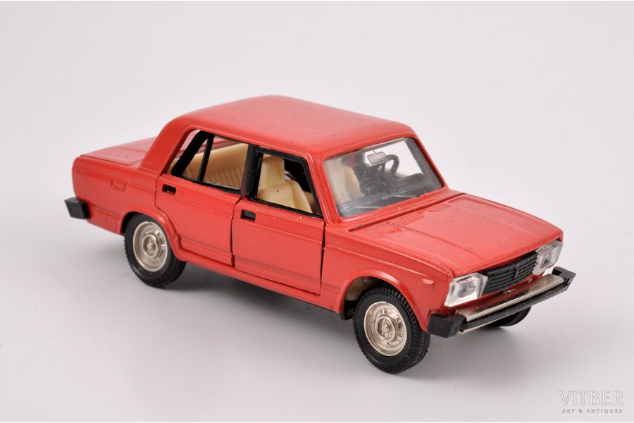 auto modelis, VAZ 2105 Nr. А39, metāls, PSRS, ~ 1984 g.