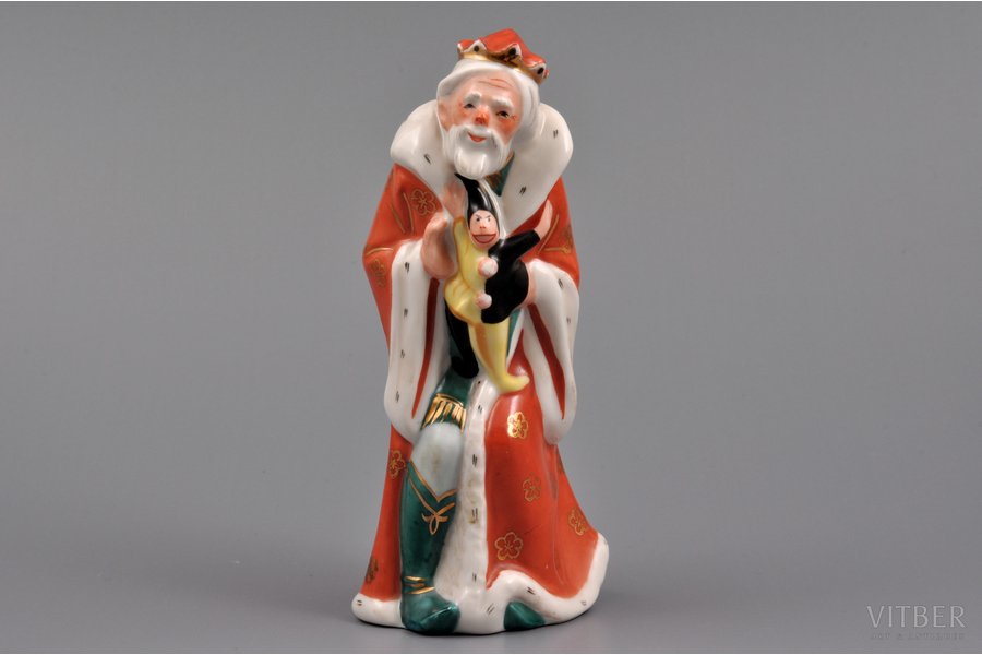 figurine, Tsar Goroh, porcelain, Riga (Latvia), USSR, Riga porcelain factory, molder - Rimma Pancehovskaya, the 50ies of 20th cent., 14 cm, first grade