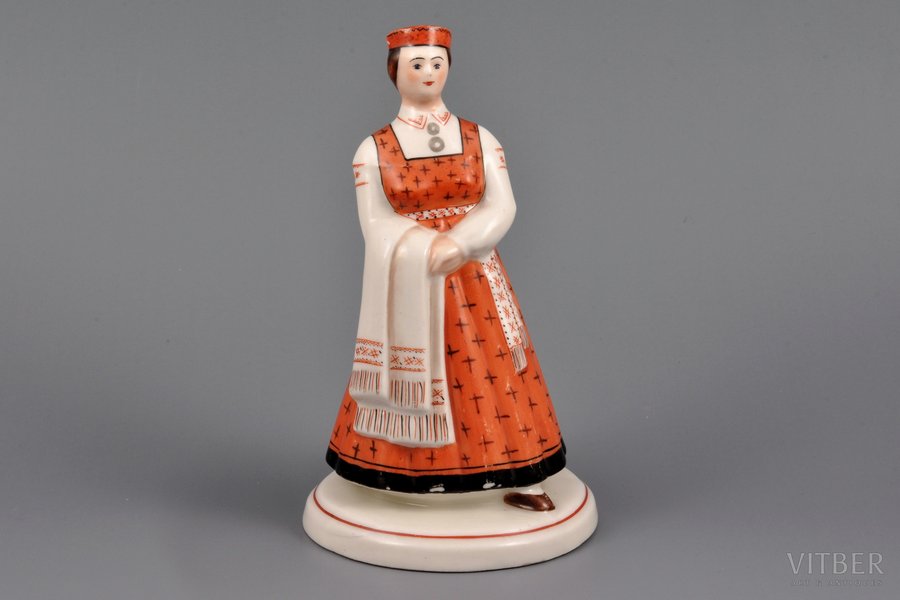 figurine, Latvian national costume, porcelain, Riga (Latvia), J.K.Jessen manufactory, 1933-1935, 15.5 cm