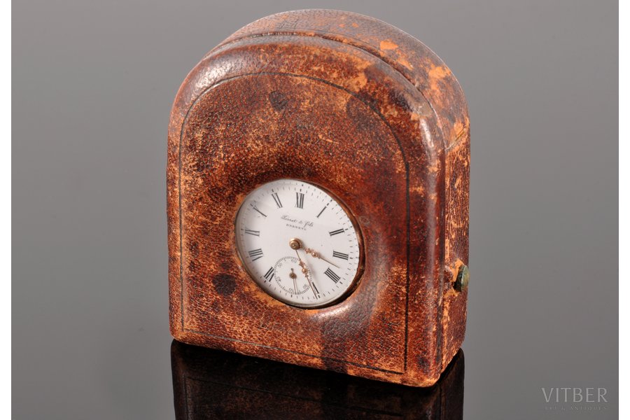 pocket watch, with a leather case, "Perret & Fils", Switzerland, the border of the 19th and the 20th centuries, silver, 875 standart, (total) 29.40 g., 4.2 x 3.4 x 1.2 cm, (dial) 28 mm, working well