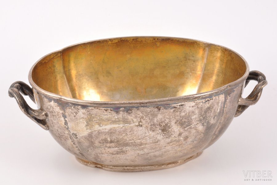 candy-bowl, silver, 84 standard, 284.85 g, gilding, 19 x 11.8 x 6.8 cm, Nichols & Plinke, 1859, St. Petersburg, Russia