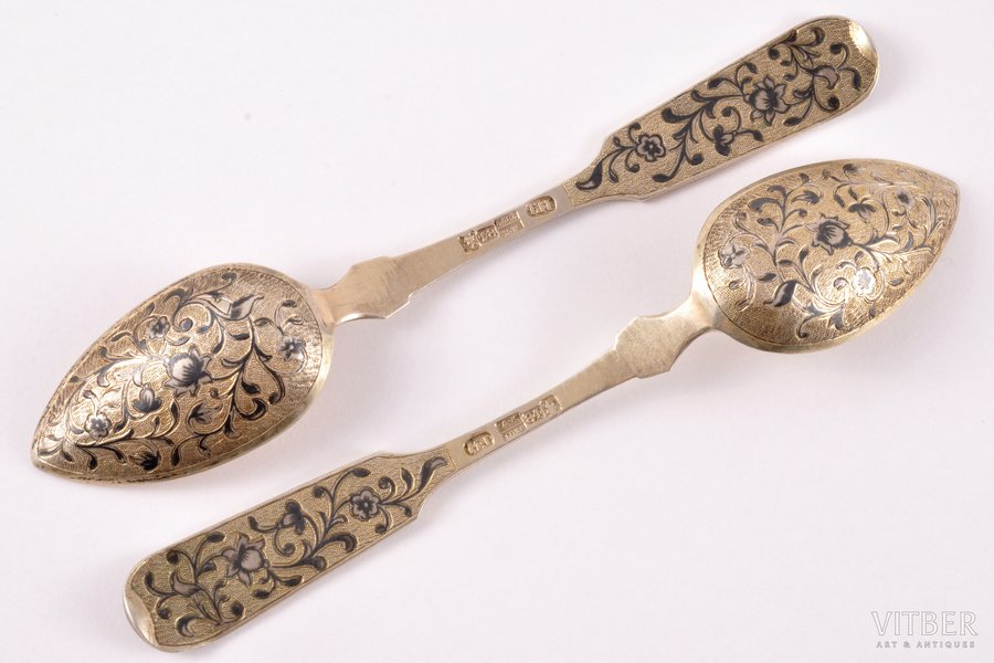 2 teaspoons, silver, 84 standart, gilding, niello enamel, engraving, 1848, (total) 39.75 g, Moscow, Russia, 13.7 cm