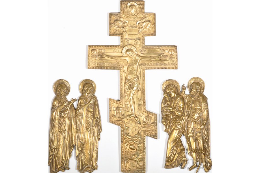 cross, The Crucifixion of Christ with The Mother of God and saint Martha, on left plate and John the Evangelist and martyr Longinus on the right plate, copper alloy, the beginning of the 20th cent., (cross) 37.6 x 19.5 x 0.6 cm, 1090.00 g / (left plate) 20.5 x 11.3 x 0.8 cm, 870.90 g / (right plate) 20.9 x 10.5 x 0.8 cm, 703.60 g