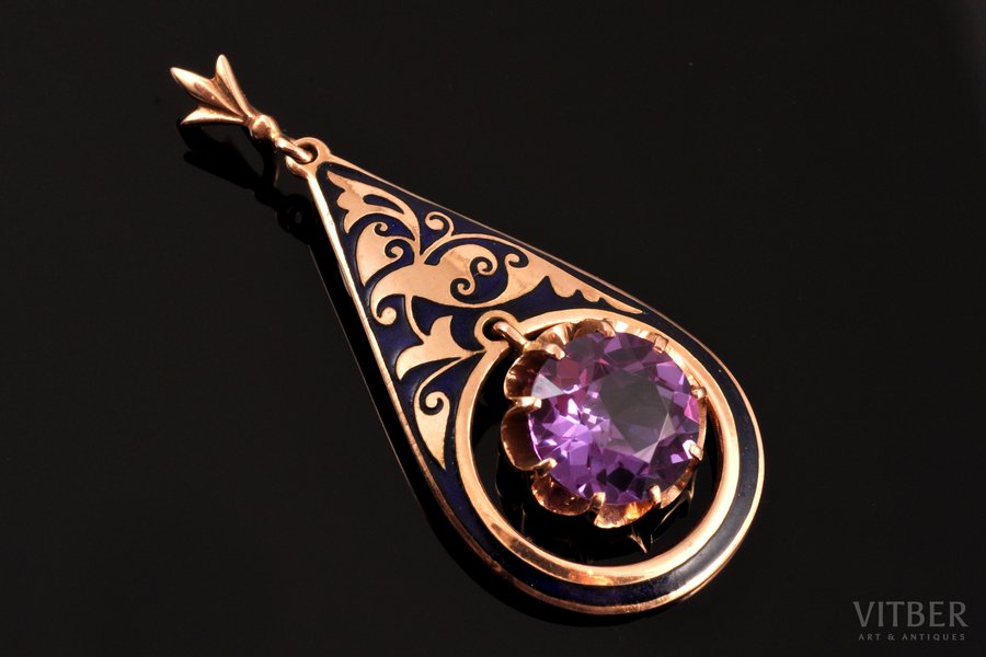 a pendant, gold, enamel, 583 standard, 6.45 g., the item's dimensions 4.9 x 2.1 cm, 1973, Baku Jewelry Factory, Baku, USSR, Azerbaijan