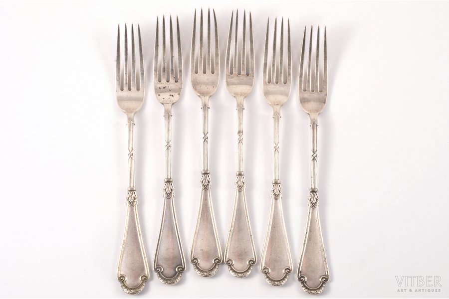 set of forks, silver, "Garland", 84 standard, 360.10 g, 18.9 cm, "Fabergé", 1899-1908, Moscow, Russia