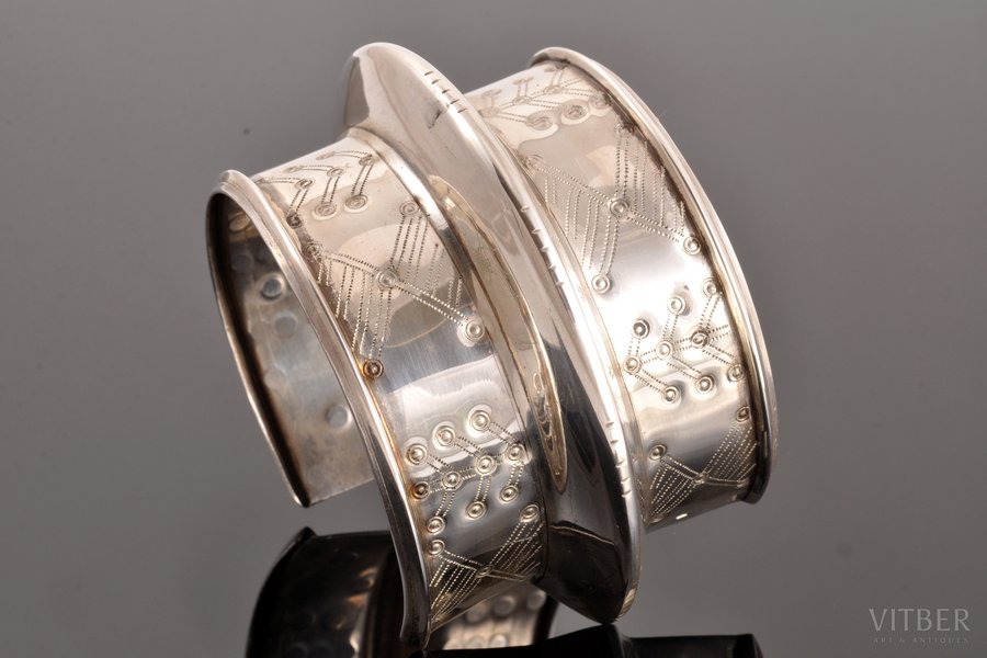 a bracelet, silver, 875 standard, 51.95 g., the diameter of the bracelet 6 cm, the 70-80ies of 20th cent., Riga, Latvia, USSR