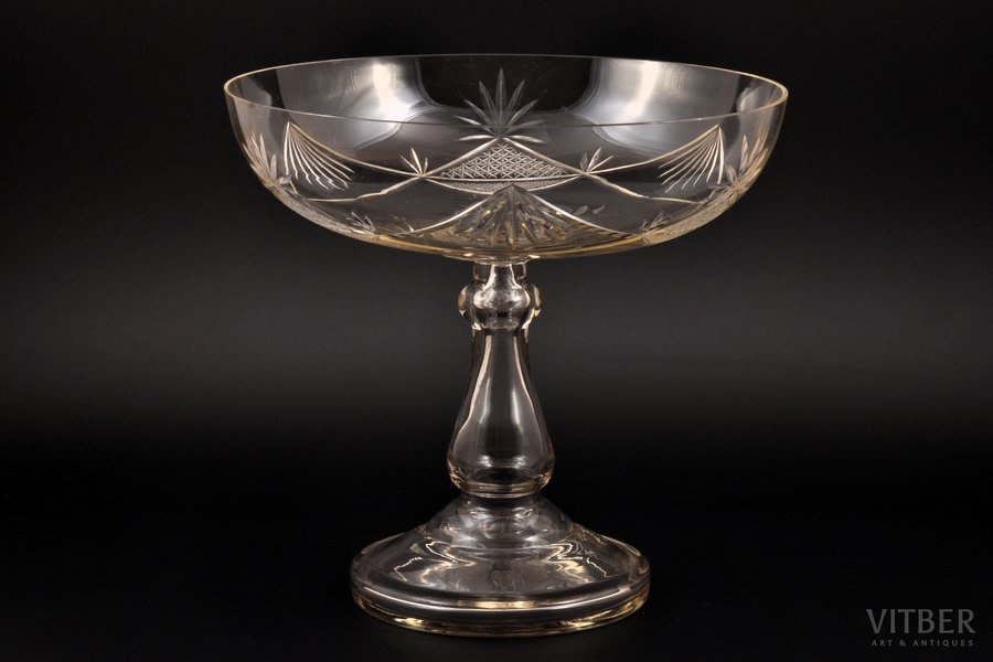 fruit dish, Crystal Plant of Gus-Khrustalny, Russia, the beginning of the 20th cent., h 24 cm