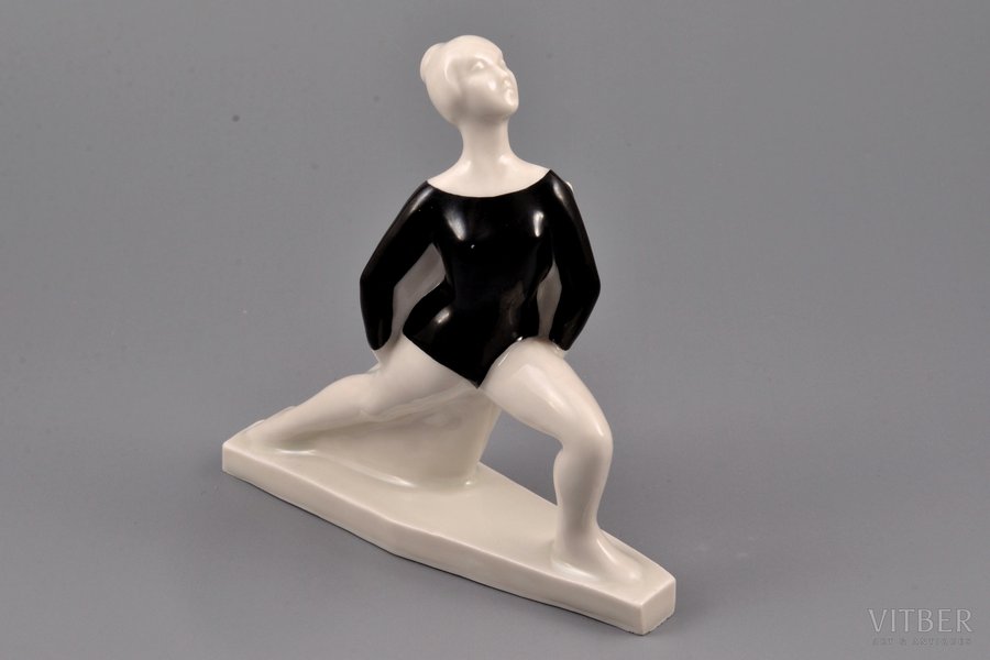 figurine, Gymnast, porcelain, Riga (Latvia), USSR, sculpture's work, Riga porcelain factory, molder - Beatrice Karklina, the 60ies of 20th cent., h = 11.9 cm, first grade