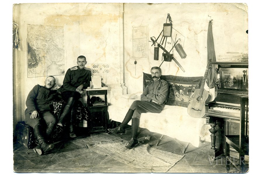 photography, Tsarist Russia, group of officiers on the rest, beginning of 20th cent., 17 x 12.4 cm