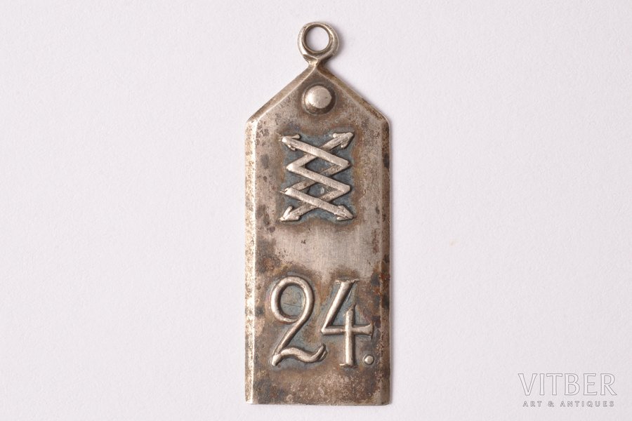 tiny epaulet, regimental (?), silver, 1916, 35.7 x 13.6 mm, 3.70 g