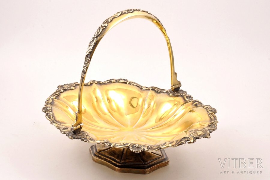 candy-bowl, silver, 84 standard, 757.85 g, gilding, 29 x 23 cm, h (with handle) = 21.7 cm, by Adolf Shper, 1839, St. Petersburg, Russia