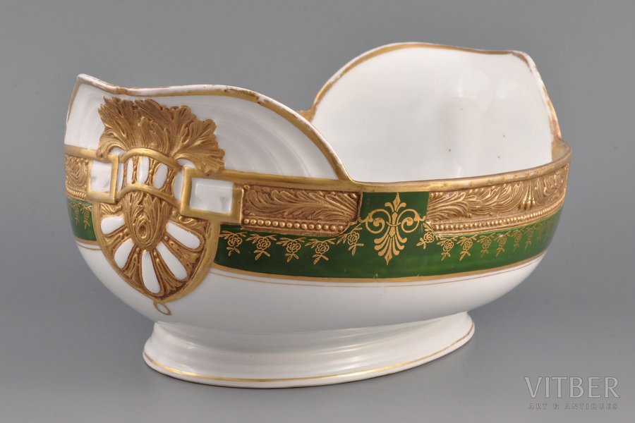 salad-bowl, "Boat", porcelain, M. S. Kuznetsov's fellowship in Moscow, Russia, 1889-1917, 27 x 19.8 x 12 cm