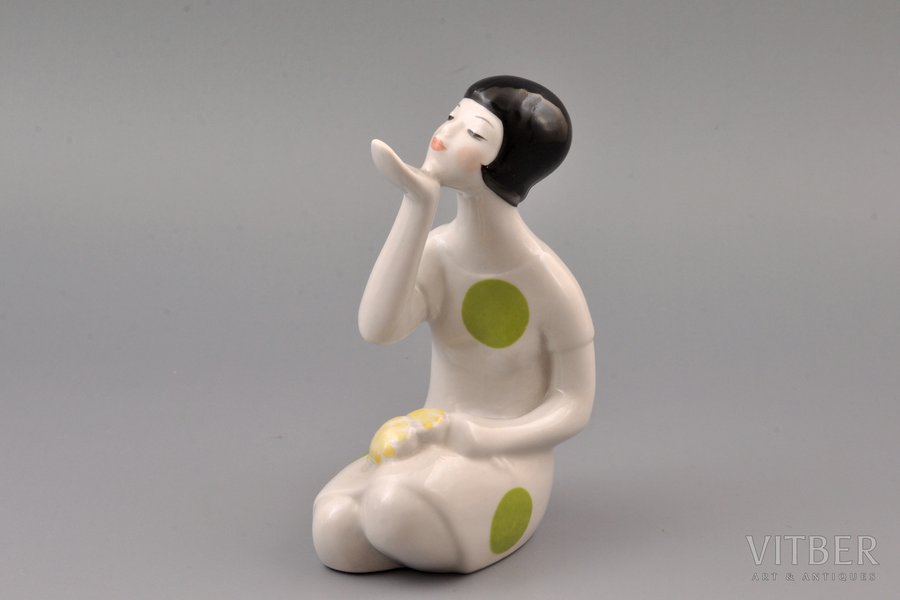 figurine, Dandelion, porcelain, Riga (Latvia), USSR, Riga porcelain factory, molder - Aina Mellupe, the 60ies of 20th cent., 14 cm, second grade