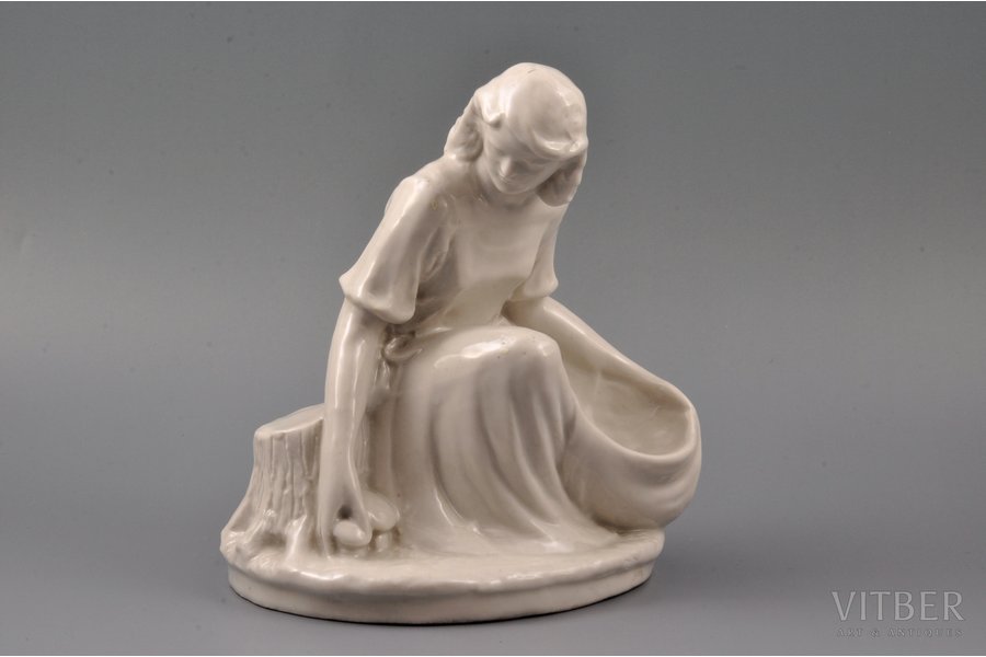 figurine, A girl is picking up mashrooms, porcelain, Riga (Latvia), USSR, sculpture's work, molder - A.P. Biryukov, the 50ies of 20th cent., 19 cm