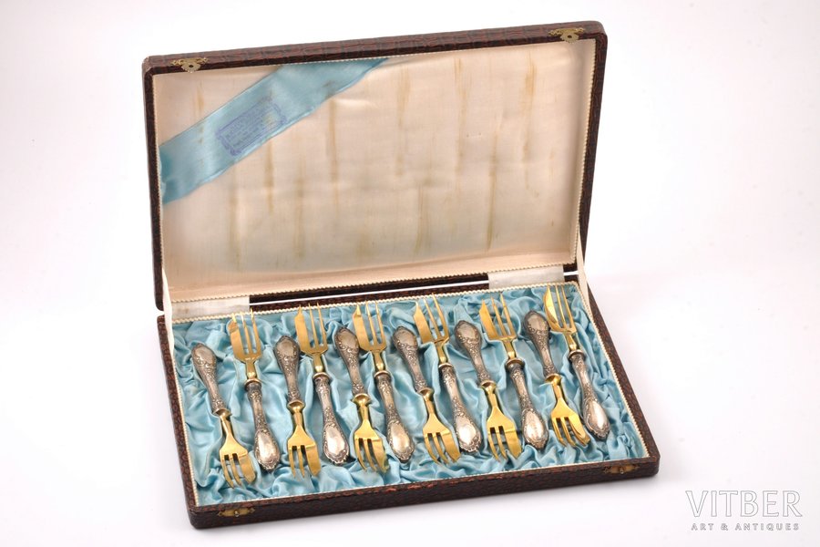 set of dessert forks, silver, 12 pcs, 875 standard, total weight of items 398.50, gilding, 15.5 cm, the 20-30ties of 20th cent., Latvia, in a box
