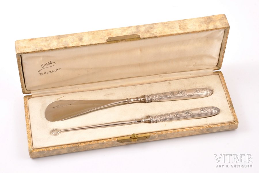 set of shoe horn and button hook, silver, 950 standart, total weight of items 107.20 g, France, 23 / 22.3 cm, in a box