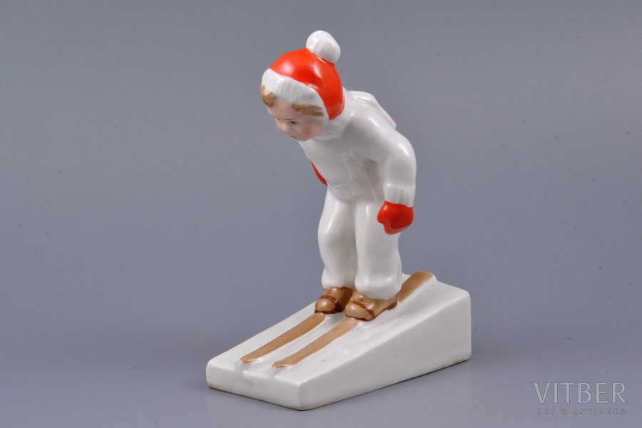 figurine, Skier, porcelain, Riga (Latvia), USSR, Riga porcelain factory, molder - Leja Novozeneca, the 50ies of 20th cent., 12.5 cm, first grade