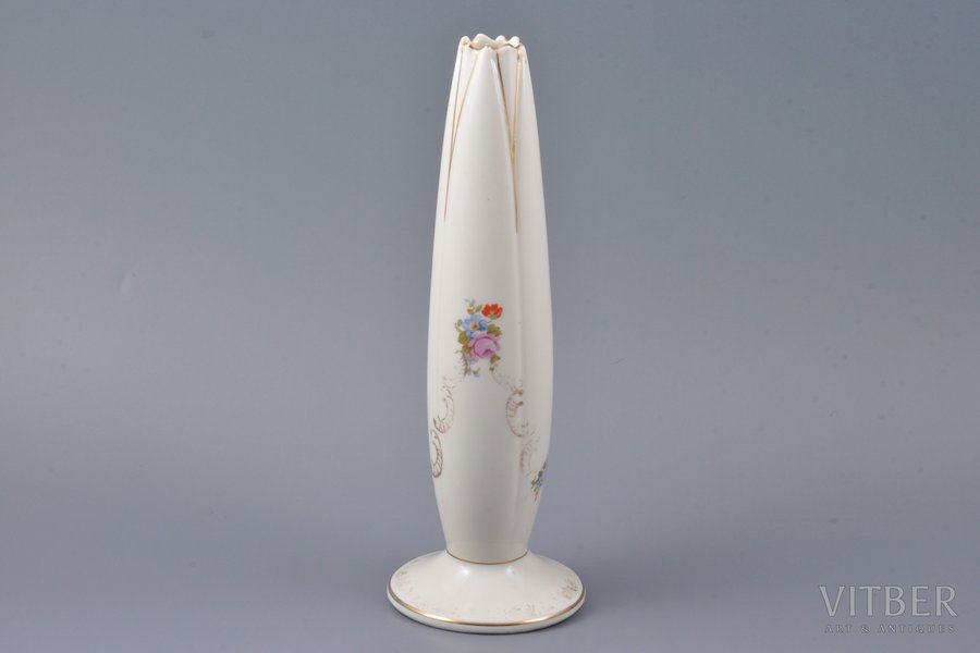 vase, porcelain, J.K. Jessen manufactory, Riga (Latvia), 1936-1939, h 23.5 cm