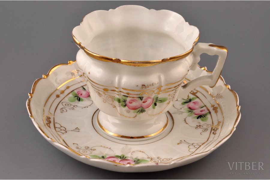 tea pair, porcelain, M.S. Kuznetsov manufactory, Russia, 1891-1917, Ø (saucer) 14.5 cm, h (cup) 7 cm, Dmitrov factory