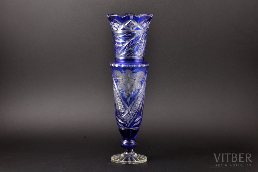 ваза, цветной хрусталь, h 33.6 см