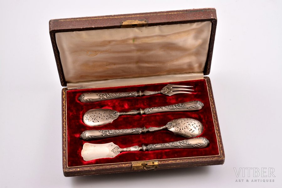 flatware set, silver, 4 items, 950 standard, 111.40 g, 17.5 / 17.3 / 17.2 / 16.8 cm, Louis Ravinet & Charles Denfert, 1891-1912, Paris, France, in a box