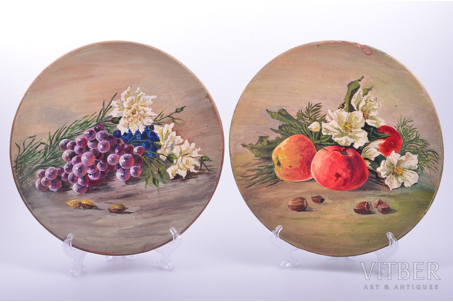 a pair of wall plates, Still life with fruit, ceramics, M.S. Kuznetsov manufactory, hand-painted, Riga (Latvia), the 20ties of 20th cent., 28 cm, one plate has a chip