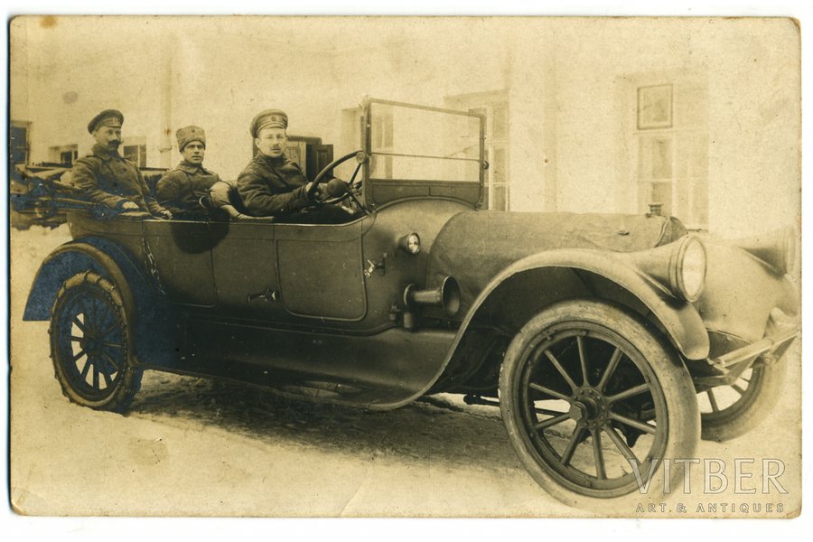 fotogrāfija, vieglā automašīna ar virsniekiem, Krievijas impērija, 20. gs. sākums, 14x8,8 cm