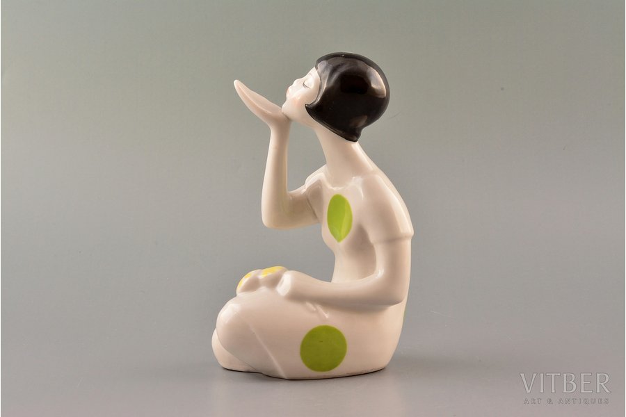 figurine, Dandelion, porcelain, Riga (Latvia), USSR, Riga porcelain factory, molder - Aina Mellupe, the 60ies of 20th cent., 14.3 cm, first grade