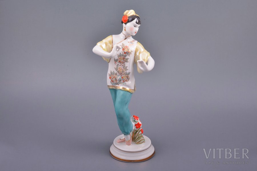 figurine, Dancing Chinese Girl, porcelain, USSR, Dmitrov Porcelain Factory (Verbilki), molder - O.Artamonova, the 50-60ies of 20th cent., 27.5 cm