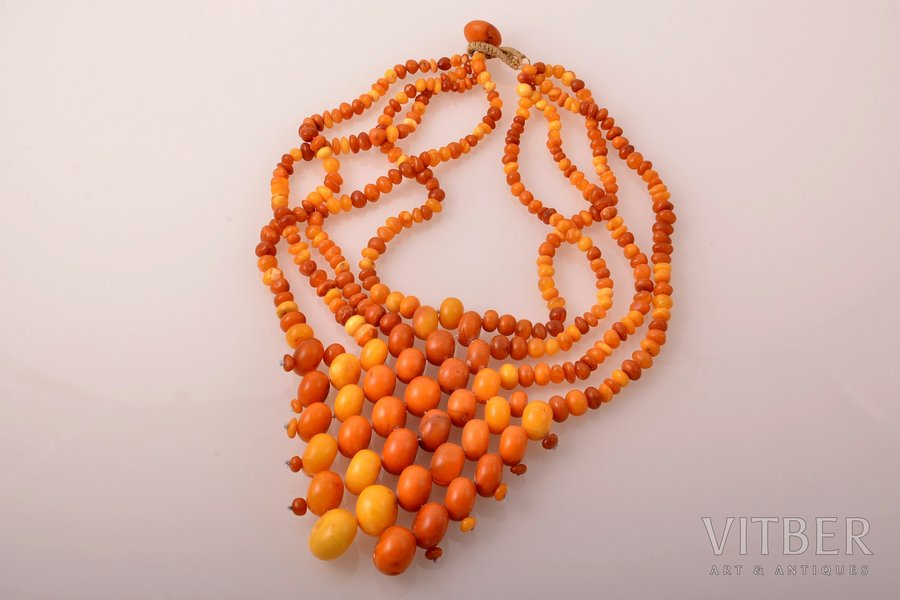 a necklace, amber, 114.69 g., bead Ø 5-20 mm, necklace length 40 cm, with certificate of the Assay Office of Latvia