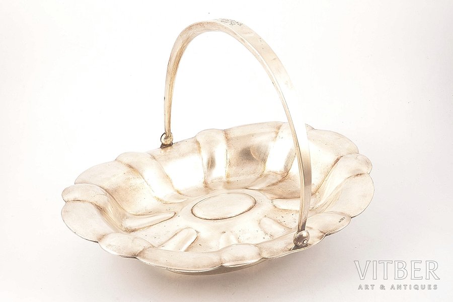 candy-bowl, silver, 875 standard, 1089 g, 34.1 x 25.7 cm, the 20-30ties of 20th cent., Latvia
