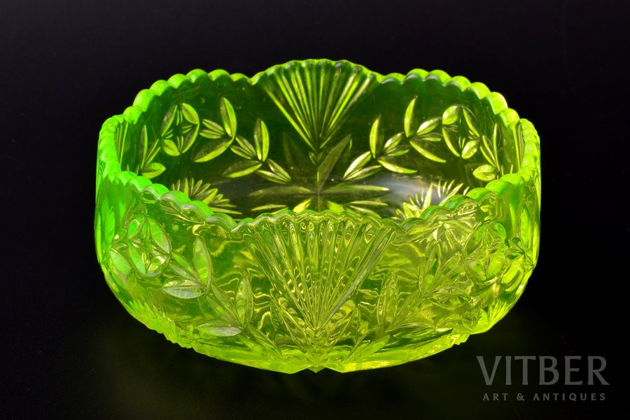 candy-bowl, uranium glass, Bohemia(?), the 20ties of 20th cent., Ø 12, h 5.4 cm