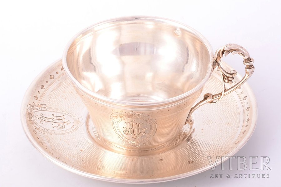 чайная пара, серебро, 950 проба, 123.65 г, h (чашка, с ручкой) 5.7 см, Ø (блюдце) 12.7 см, Paillard Freres, 1868-1888 г., Париж, Франция
