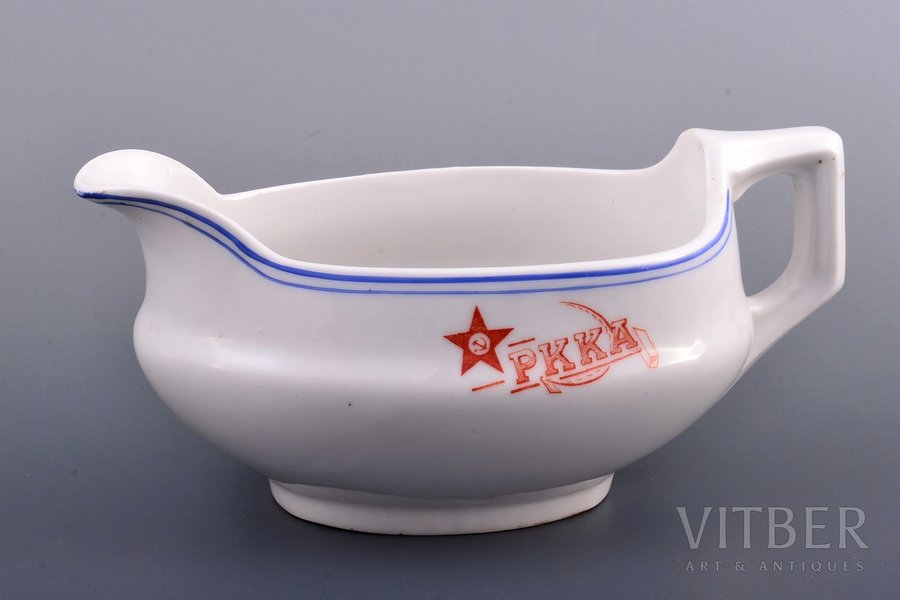 cream jug, РККА (Workers and Peasant Red Army), porcelain, Dulevo, USSR, 1937-1940, 9 x 19.2 x 10.7 cm, third grade