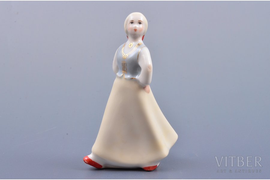 figurine, Folk dance (a Girl), porcelain, Riga (Latvia), Riga porcelain factory, molder - Beatrice Karklina, 1953-1962, 8.5 cm