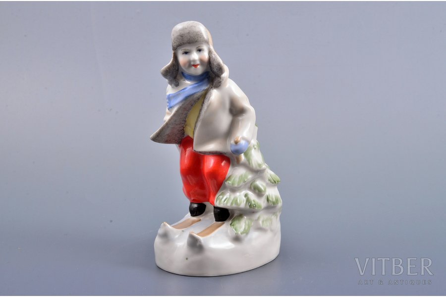 figurine, Skier, porcelain, Riga (Latvia), USSR, Riga porcelain factory, molder - S. Bolzan-Golumbovskaja, the 50ies of 20th cent., 15.7 cm, first grade