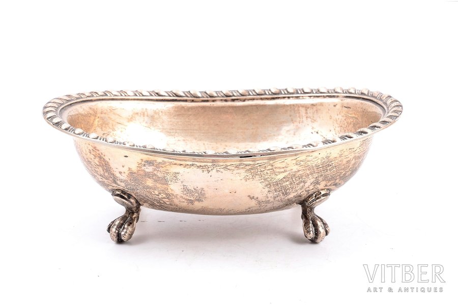 candy-bowl, silver, 800 standard, 114.95 g, 12.8 x 9.4 x 4.6 cm, the 2nd half of the 20th cent., Italy