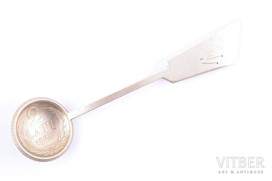 spoon, silver, made from 2 lats coin, 16.10 g, 10.2 cm, the 20-30ties of 20th cent., Latvia