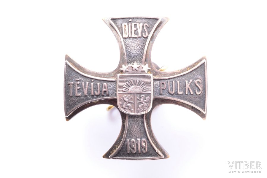 знак, Кавалерийский полк, № 687, Латвия, 20е-30е годы 20го века, 34.9 x 34.8 мм