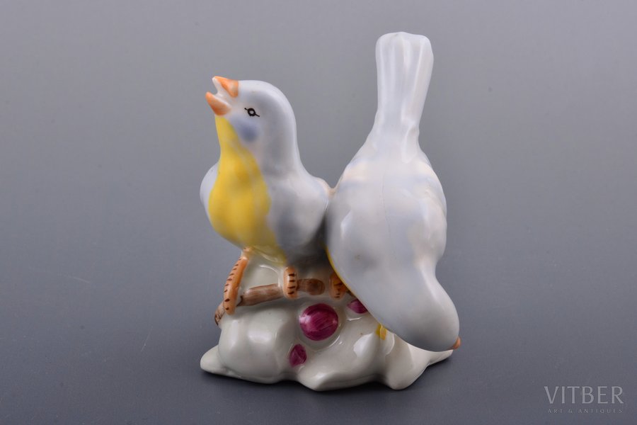 figurine, Birds, porcelain, Riga (Latvia), Riga porcelain factory, the 50-60ies of 20th cent., 7 cm, first grade