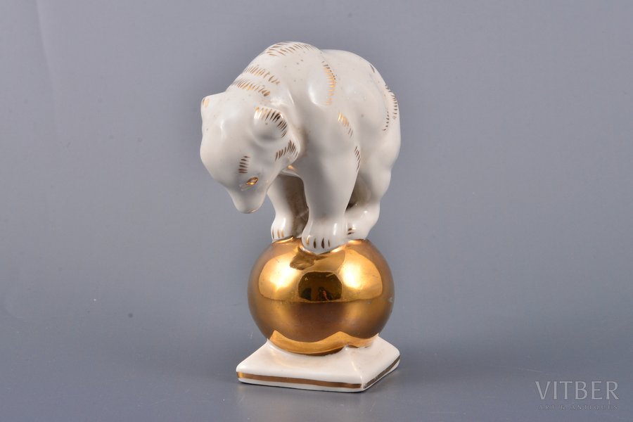figurine, Bear on a ball, porcelain, Riga (Latvia), Riga porcelain factory, the 60ies of 20th cent., 10.8 cm, top grade