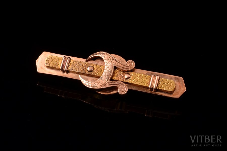 broša, zelts, 56 prove, 3.49 g., izstrādājuma izmērs 5.3 x 1.5 cm, 19. un 20. gadsimtu robeža, Maskava, Krievijas impērija