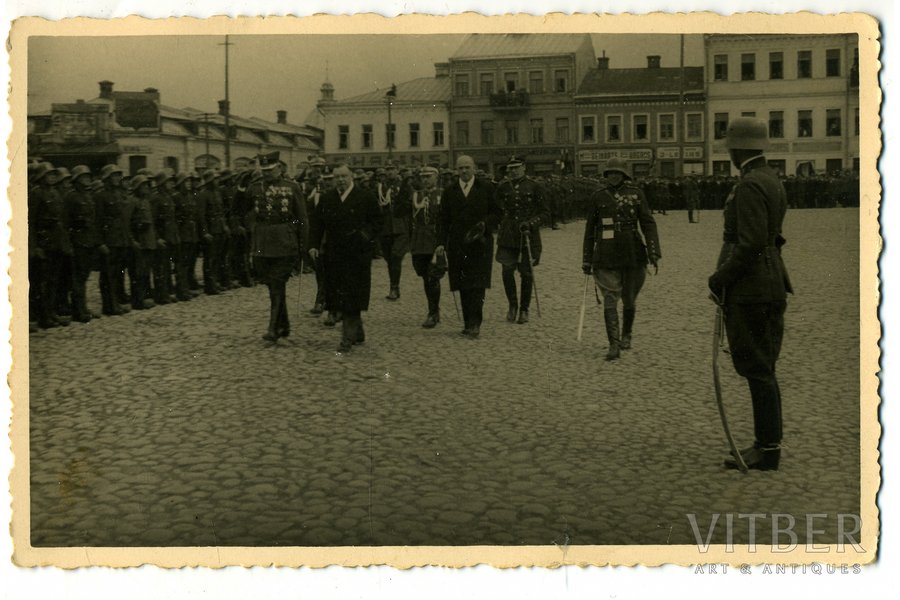 фотография, Латвийская армия, празднование 15 мая, парад  принимает премьер-министр М. Скуениекс, Латвия, 1936 г., 13,6x8,6 см