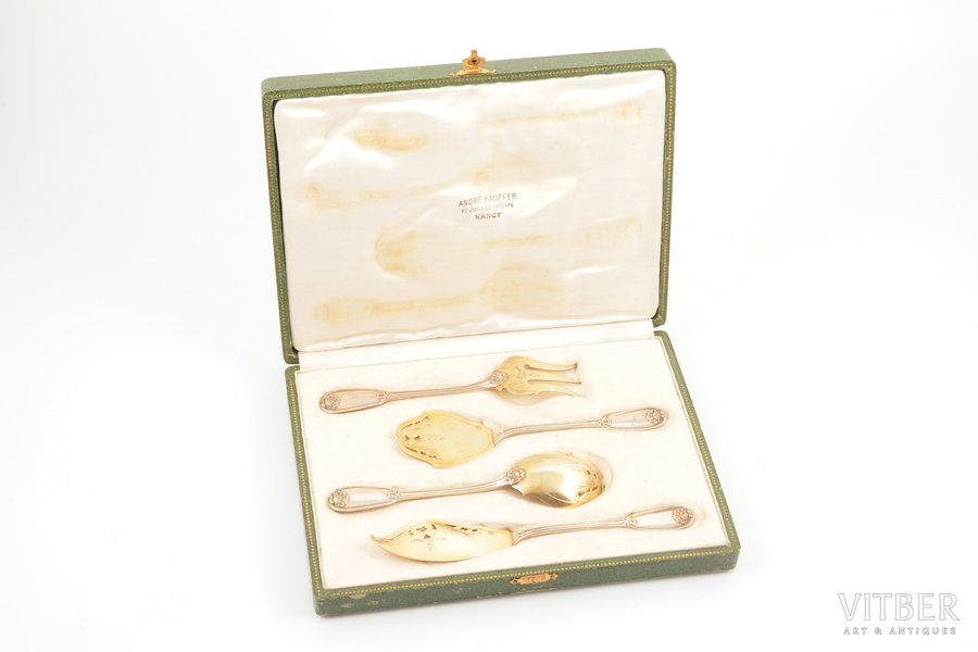 flatware set, silver, 950 standard, 113.1 g, gilding, 17 / 15 / 14.7 / 14.6 cm, France, in a case