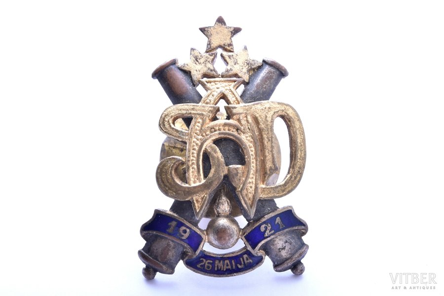 badge, Hevay artillery division, Latvia, 20-30ies of 20th cent., 46.9 x 30.2 mm